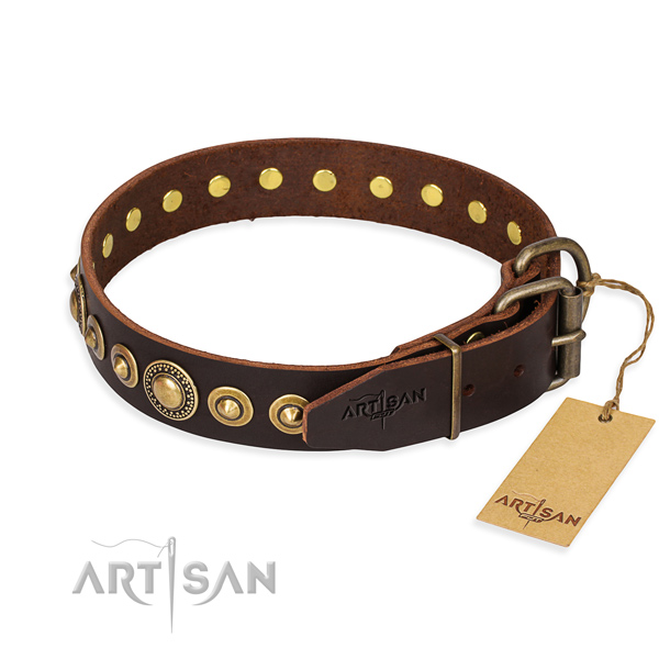 Top notch leather dog collar handmade for handy use