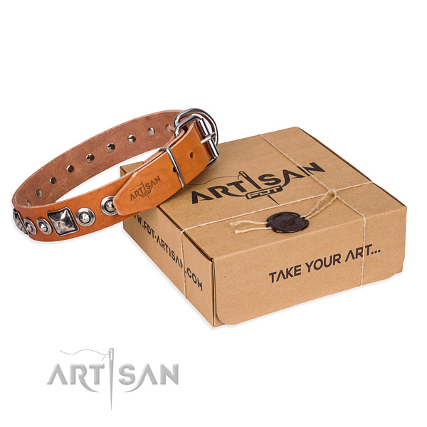 Leather dog collar made of top rate material with durable traditional buckle