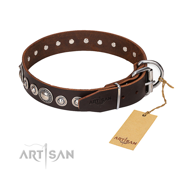 Natural genuine leather dog collar made of high quality material with strong buckle